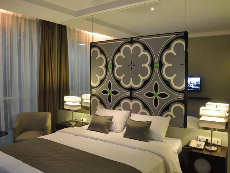 Howard Johnson By Wyndham Pekalongan Exterior photo
